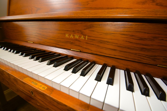Piano keyboard